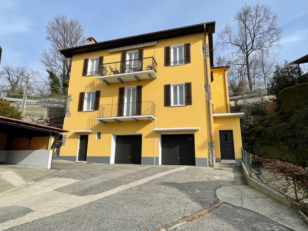 INTERESSANTE CASA 6.5 LOCALI CON GIARDINETTO 1