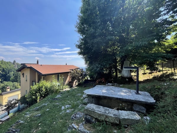 BELLA CASA UNIFAMILIARE IN POSIZIONE PANORAMICA 5