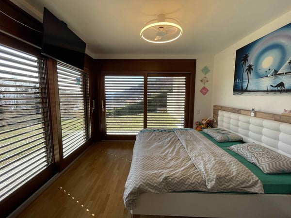 BELLA ED AMPIA CASA INDIPENDENTE 5.5 IMMERSA NEL VERDE 12