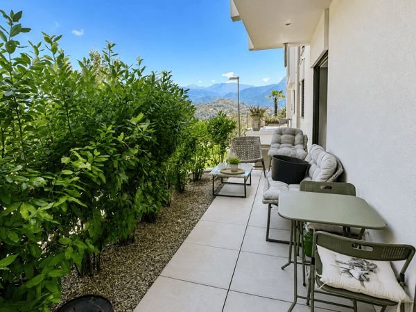 APPARTAMENTO 2.5 IN RECENTE RESIDENZA CON PISCINA 10