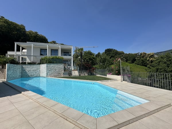 APPARTAMENTO 2.5 IN RECENTE RESIDENZA CON PISCINA 2