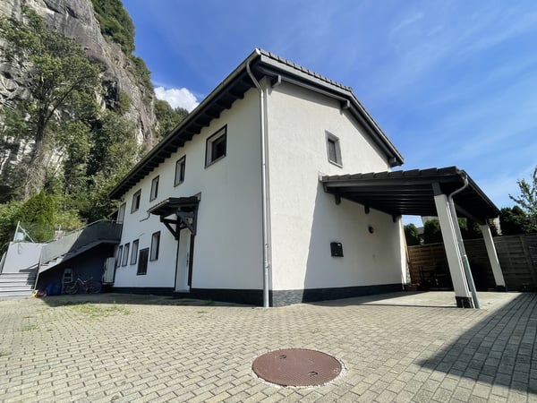 RECENTE CASA BIFAMILIARE 4.5 E 3.5 IN ZONA TRANQUILLA 9