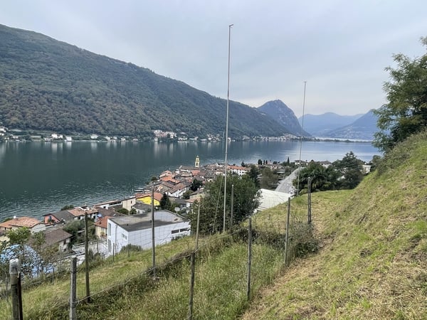 SPLENDIDO TERRENO EDIFICABILE CON MERAVIGLIOSA VISTA LAGO 7