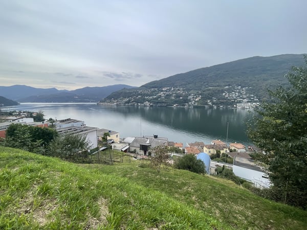 SPLENDIDO TERRENO EDIFICABILE CON MERAVIGLIOSA VISTA LAGO 4