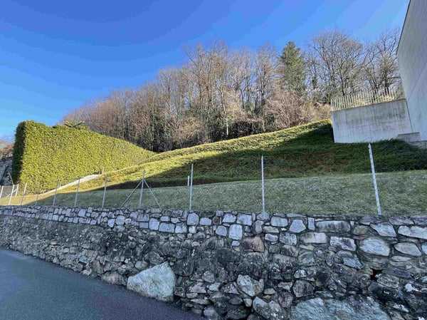 INTERESSANTE TERRENO CON SPLENDIDA VISTA LAGO 7