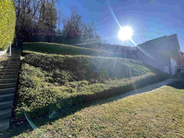 INTERESSANTE TERRENO CON SPLENDIDA VISTA LAGO 11