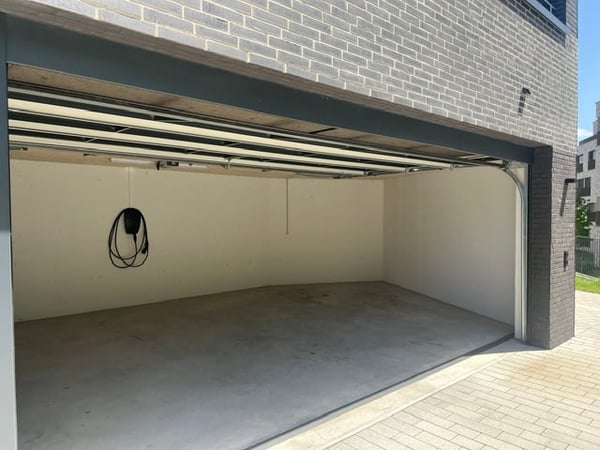 Moderne 3.5-Zimmer-Dachwohnung in Steinhausen – Neubau 2025 10