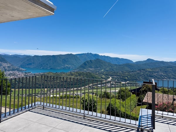 Cademario – Esclusiva villa con piscina e spettacolare vista lago 13