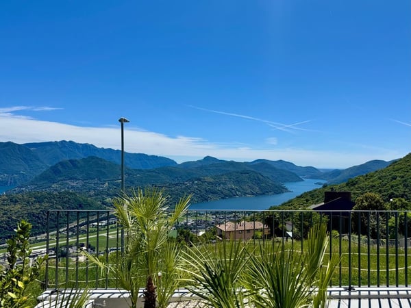 Cademario – Esclusiva villa con piscina e spettacolare vista lago 14