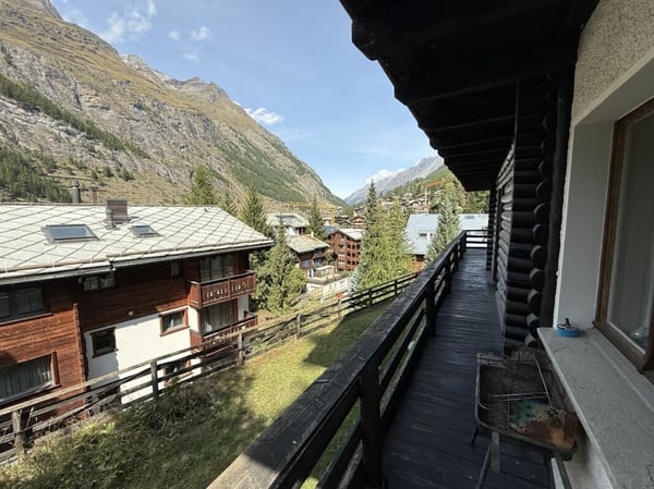 Traumhafte Gelegenheit 6.5 Zimmer Duplex auf 200 m² mit Matterhornblick! -PREISREDUZIERUNG- 23