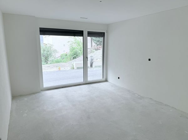 Einzigartige Erdgeschoss Wohnung mit alpinen Weitblick in Brig und grosser Sonnenterasse 8