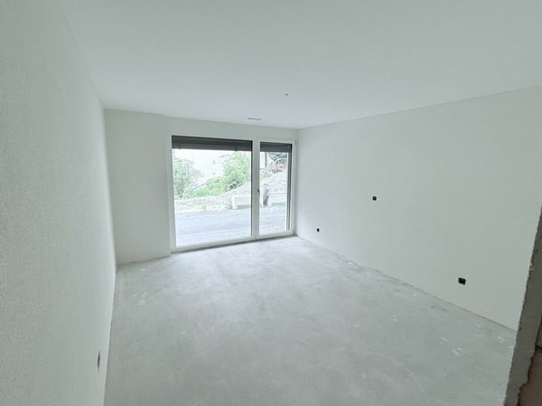 Einzigartige Erdgeschoss Wohnung mit alpinen Weitblick in Brig und grosser Sonnenterasse 6