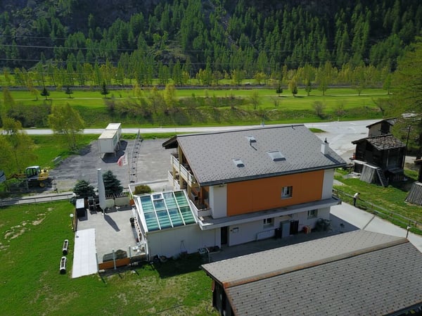 Restaurant & Hostel in Randa 6