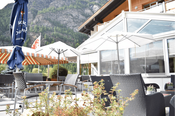 Restaurant & Hostel in Randa 17