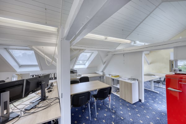 Büro/Praxisraum direkt beim Bahnhof 3