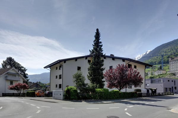 gut geschnittene Wohnung mit Chemineé 1