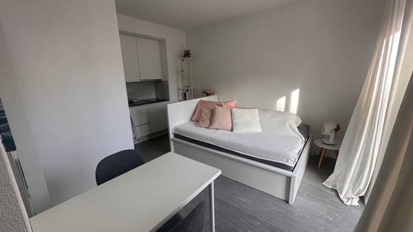 Studio mit Balkon an ruhiger Lage 5