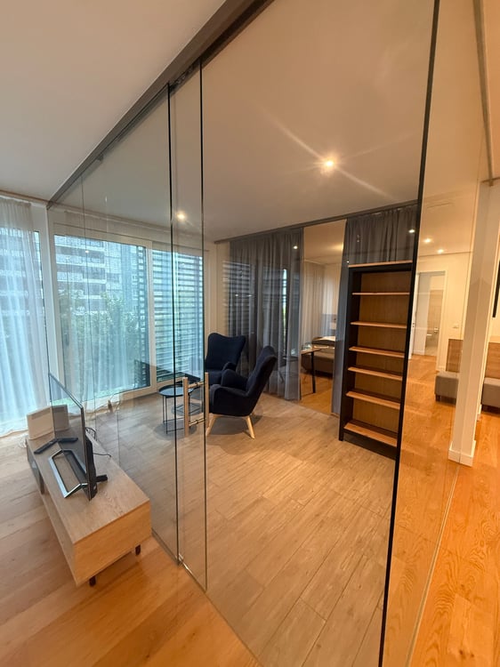 Exklusive möblierte 3.5 Zimmer Stadtwohnung nahe Bahnhof Zug 6