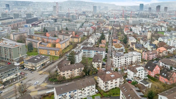 Renovierte 1.5-Zi-Gartenwohnung 16