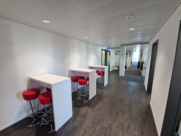 Letzte freie Büro-/Gewerbefläche - 466 m² ausgebaute Räumlichkeiten an Top-Lage 6