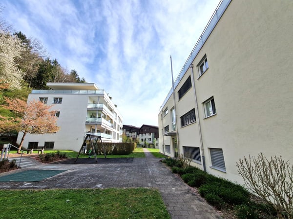 Attraktive 4.5-Zimmer-Wohnung mit Balkon und privatem Hobby-/Waschraum 26