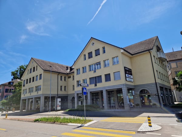 Ausgebaute Ladenfläche an Top-Lage in Uster ZH 7