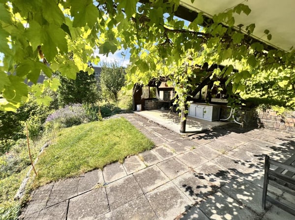 Bauland mit Haus auf zwei Parzellen - auch einzeln kaufbar 3