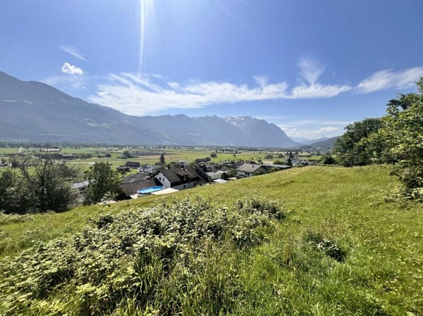 Bauland mit Haus auf zwei Parzellen - auch einzeln kaufbar 1