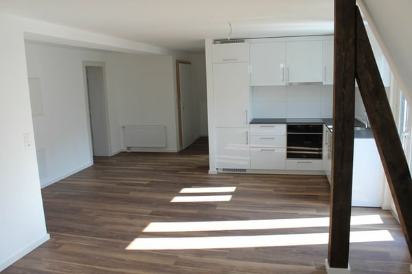 Vom Fundament bis zum First - alles neu, ausser der Adresse 1