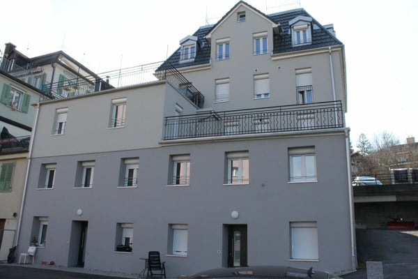 Vom Fundament bis zum First - alles neu, ausser der Adresse 3