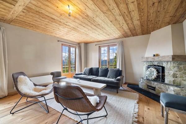 Charming 4-Room Chalet in the Heart of Verbier – Fully Renovated Alpine Retreat 18
