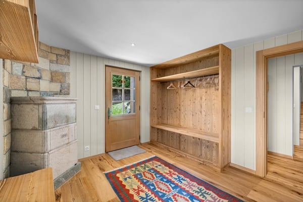 Charming 4-Room Chalet in the Heart of Verbier – Fully Renovated Alpine Retreat 29