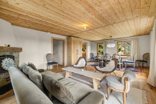 Charming 4-Room Chalet in the Heart of Verbier – Fully Renovated Alpine Retreat 20