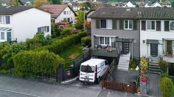 Doppeleinfamilienhaus zum Verkaufen. 1