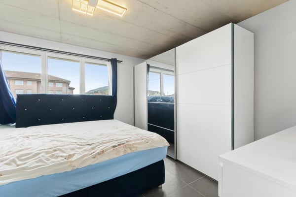 2 Familienhaus - 5.5 Zi und 4.5 Zi 10