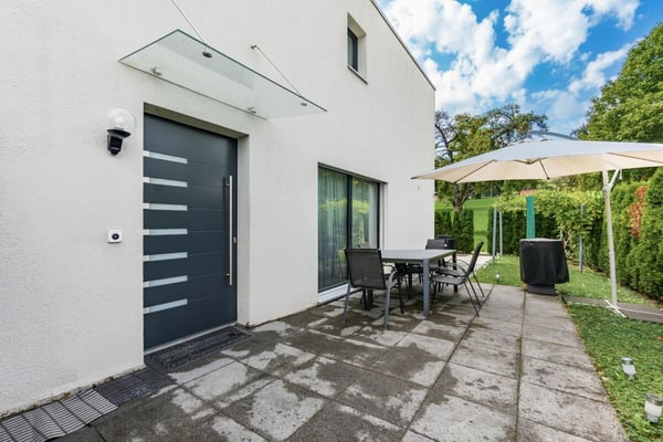 Einfamilienhaus in Reinach 2