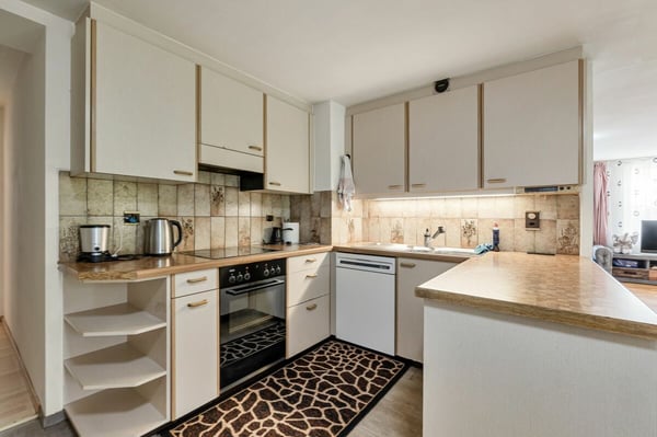 2 Wohnungen stehen für Sie bereit. 4