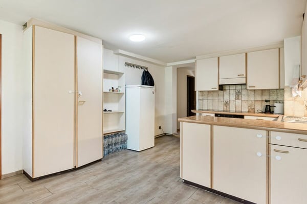 2 Wohnungen stehen für Sie bereit. 5