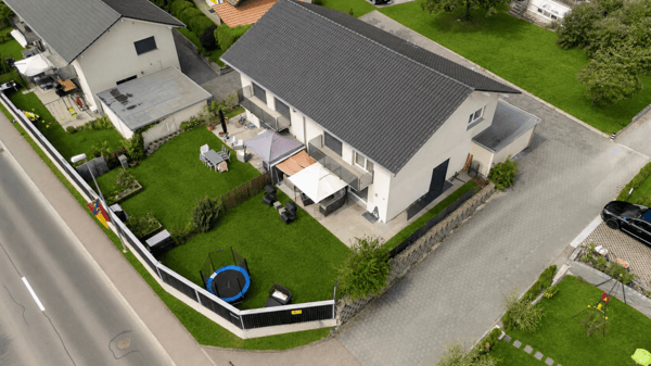 5.5 Zimmer Doppeleinfamilienhaus mit Aussicht 13