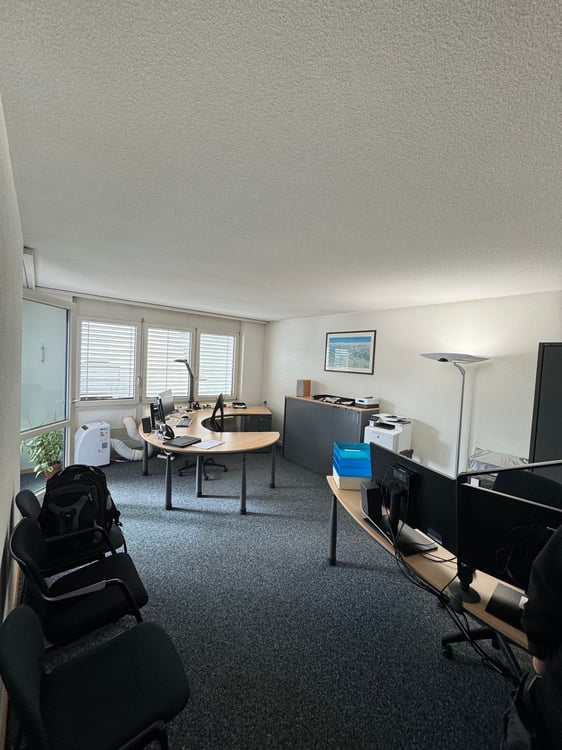 Attraktive Büroräumlichkeiten im Herzen von Thun zu vermieten 4