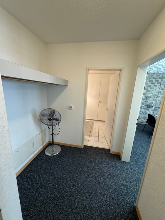 Attraktive Büroräumlichkeiten im Herzen von Thun zu vermieten 8