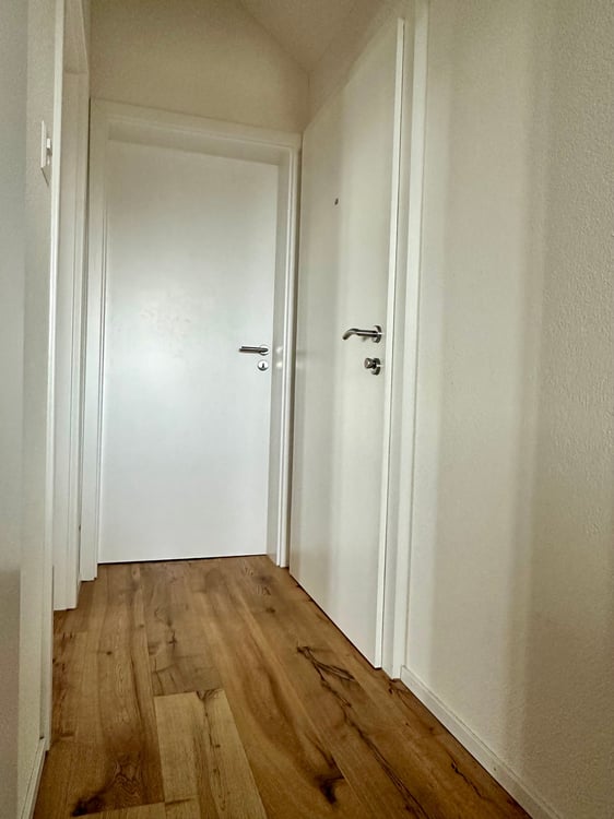 Charmante 1-Zimmer-Dachwohnung in historischem Gebäude in Walzenhausen 2