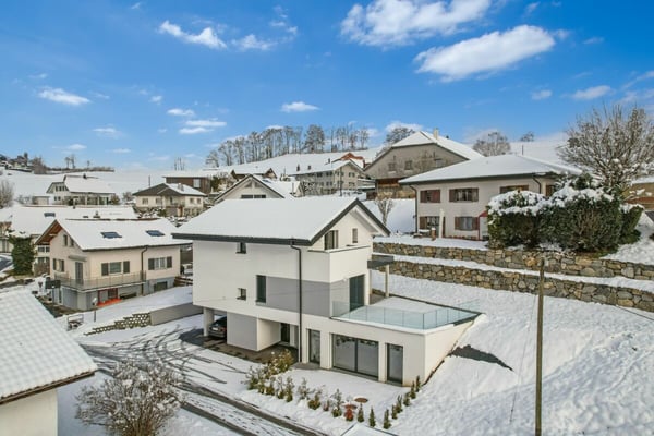 Neubau-Familiennest mit Einliegerwohnung 13