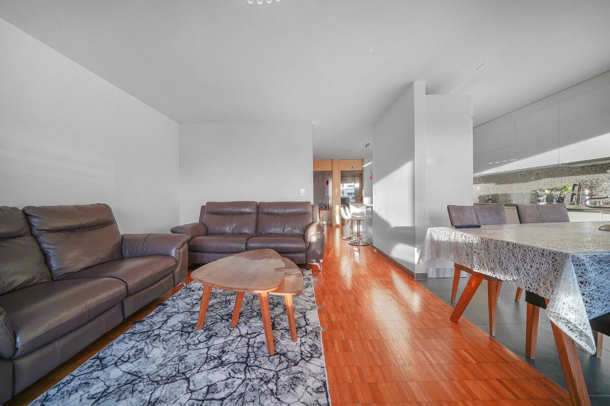 Bright, central 4.5-room apartment with a great view