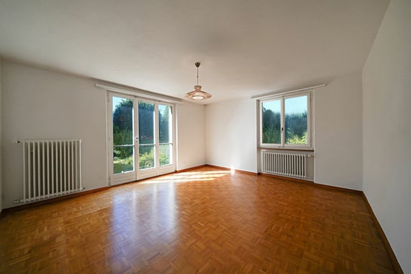 Freistehendes 5-Zimmer Einfamilienhaus an toller Lage in Meikirch 9