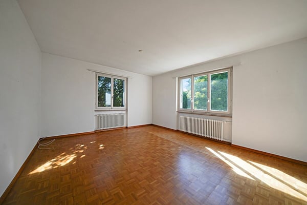 Freistehendes 5-Zimmer Einfamilienhaus an toller Lage in Meikirch 4