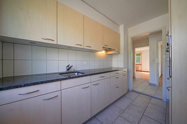 Freistehendes 5-Zimmer Einfamilienhaus an toller Lage in Meikirch 6