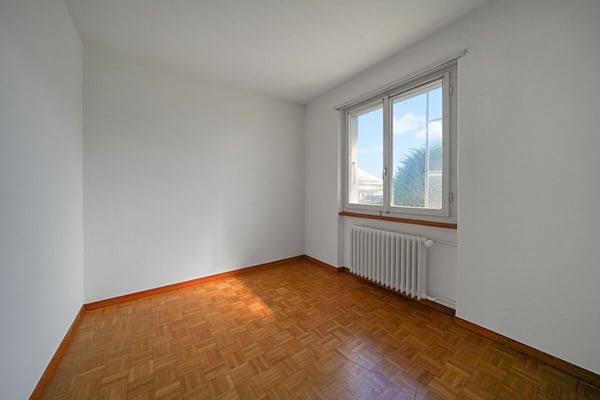 Freistehendes 5-Zimmer Einfamilienhaus an toller Lage in Meikirch 7