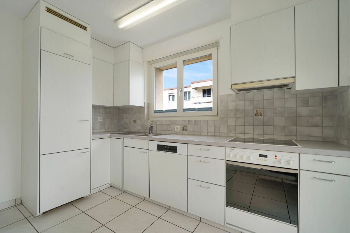 Attraktive 4.5 Zimmer Wohnung in Lostorf