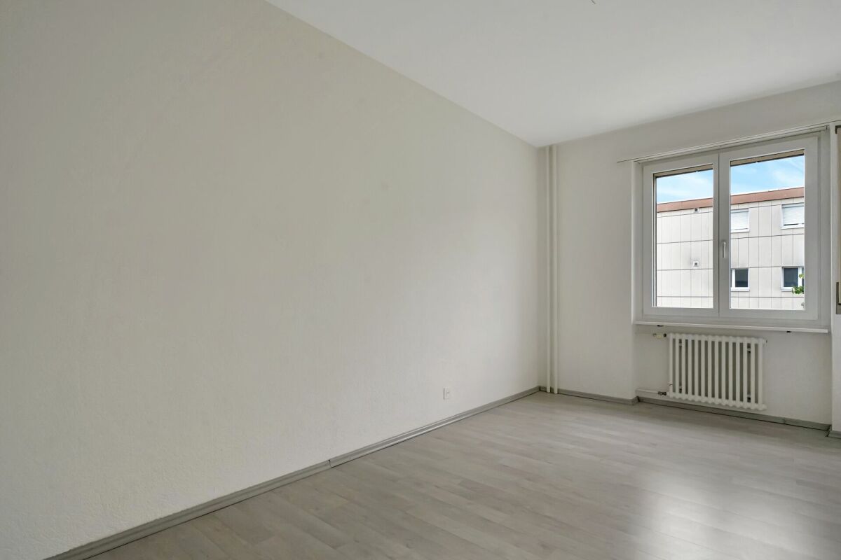 Attraktive 4.5 Zimmer Wohnung in Lostorf